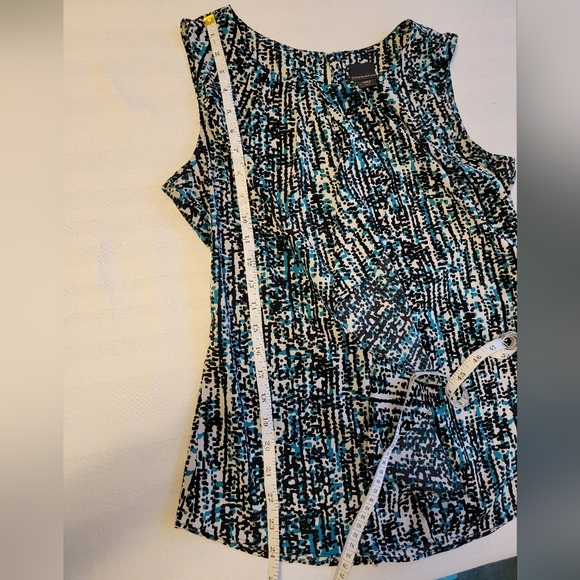 Covington Sleeveless Blouse with Ruffle, Blue Black and White Print, Size M - Picture 7 of 8